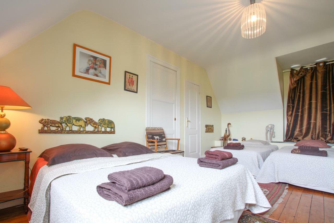 Manoir Des Turets Bed & Breakfast Yvre-l'Eveque Exterior photo