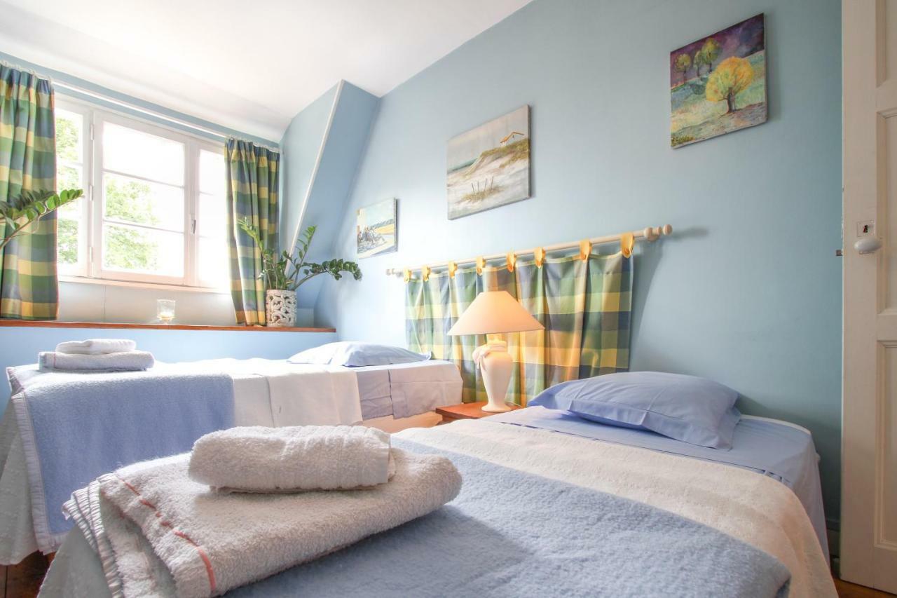 Manoir Des Turets Bed & Breakfast Yvre-l'Eveque Exterior photo